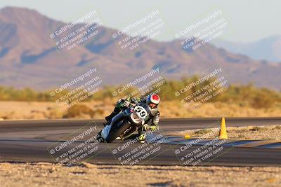 media/Nov-17-2024-CVMA (Sun) [[1fec520723]]/Race 18-Supersport Middleweight/